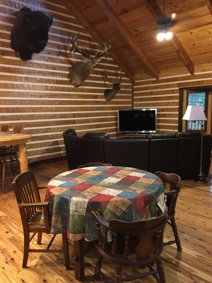 Ocklawaha Log Home Guest House מראה חיצוני תמונה